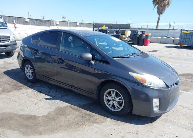 2011 TOYOTA PRIUS