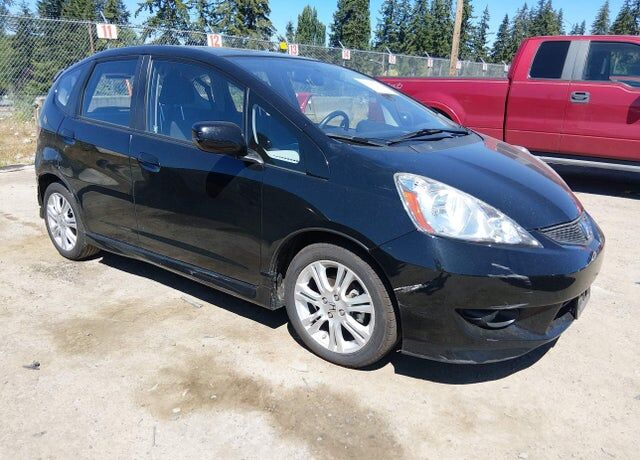 2011 HONDA Fit