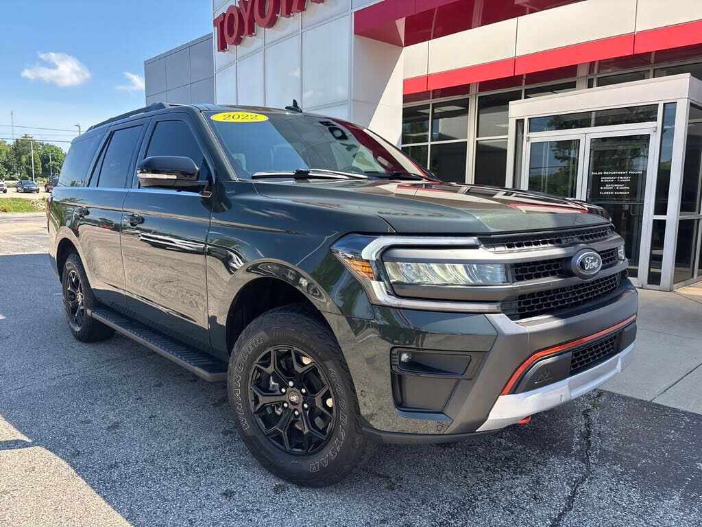 2022 FORD Expedition