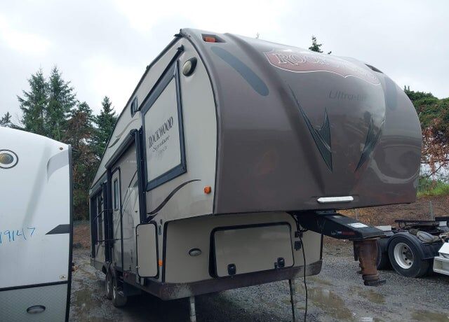 2014 FOREST RIVER Real-lite / Rockwood Lite Weight Trailers