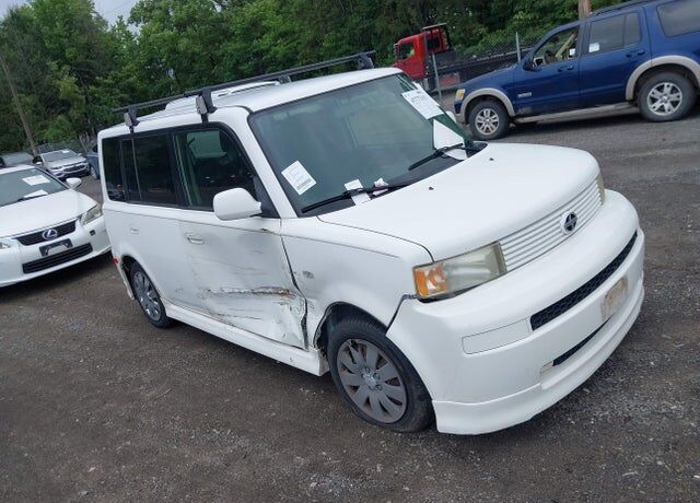 2005 TOYOTA SCION