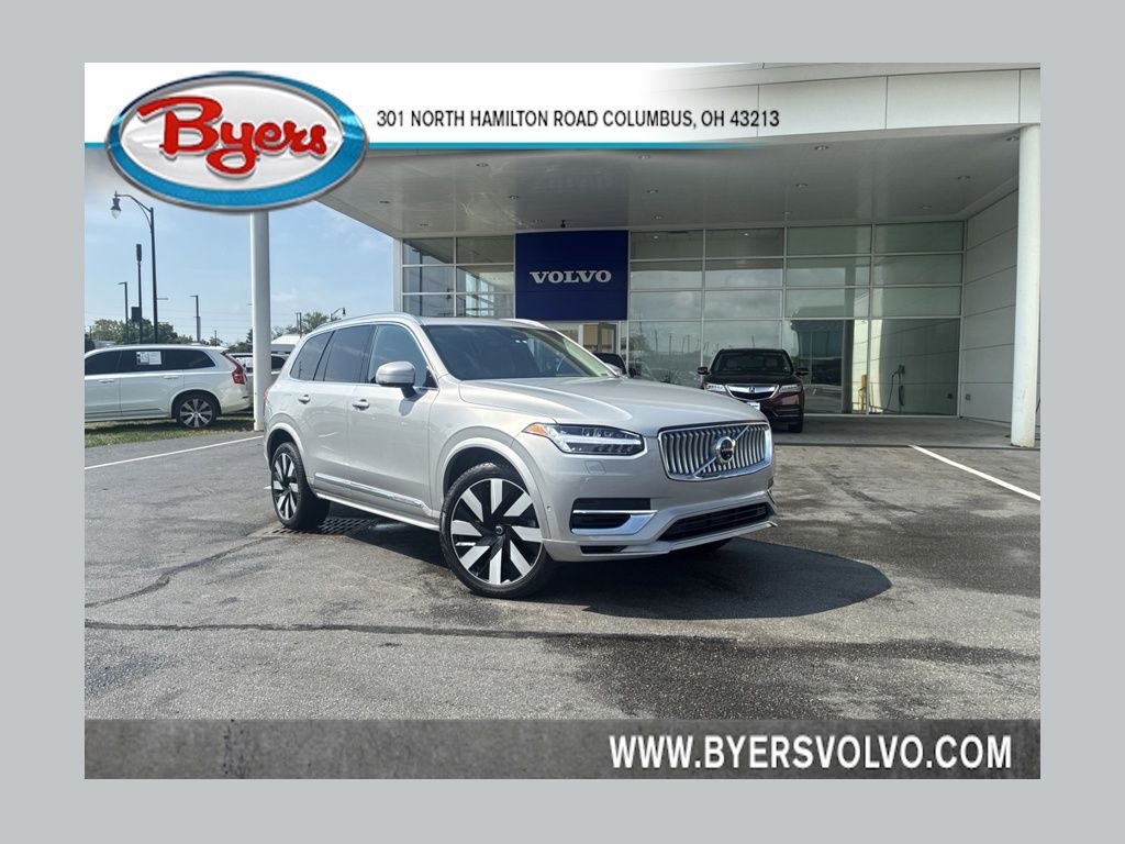 2024 VOLVO XC90