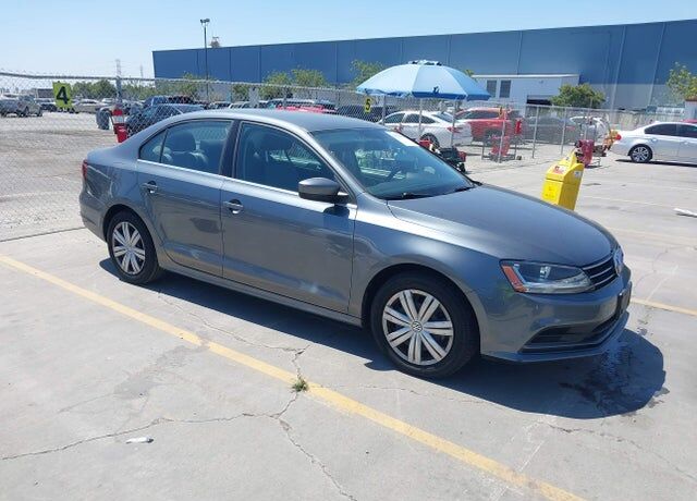 2017 VOLKSWAGEN Jetta