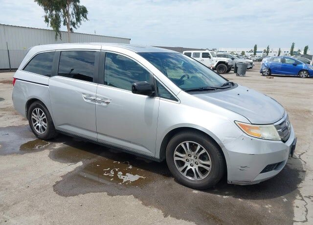 2011 HONDA Odyssey