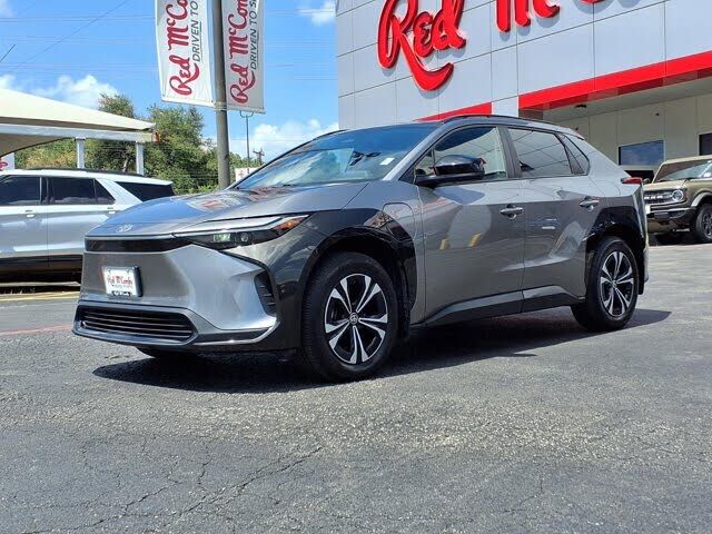 2024 TOYOTA bZ4X