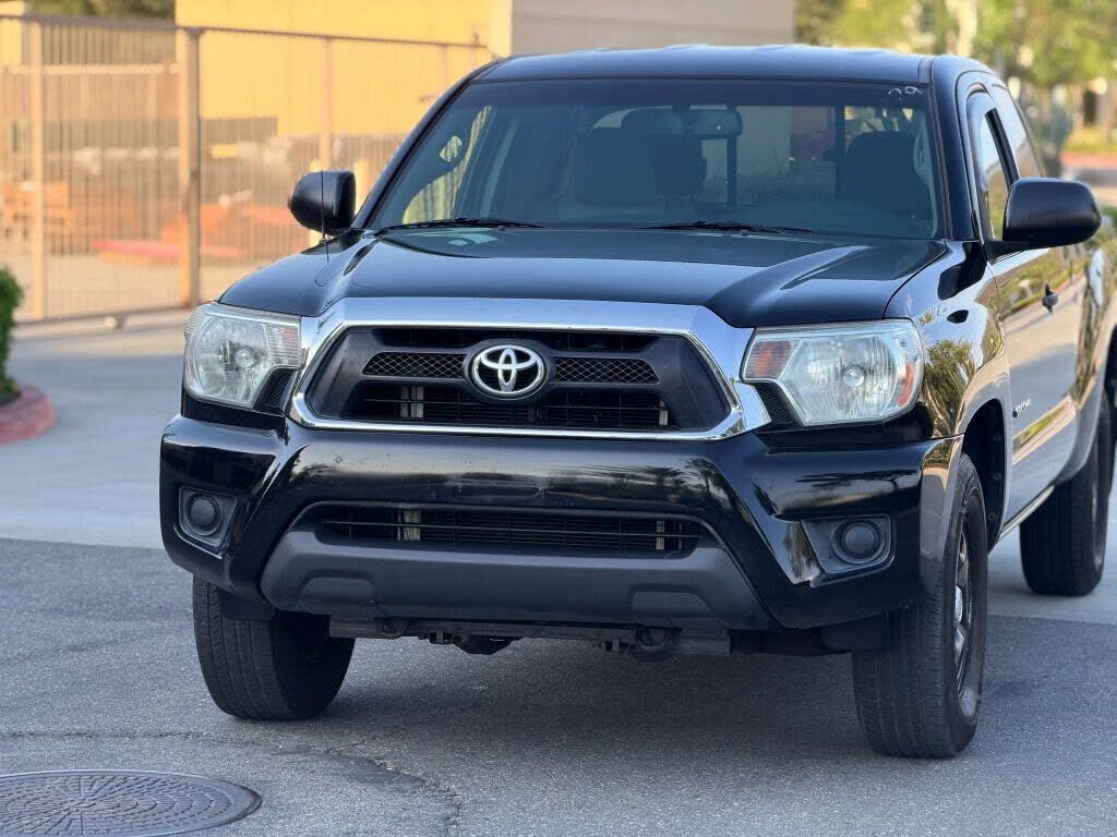 2012 TOYOTA Tacoma