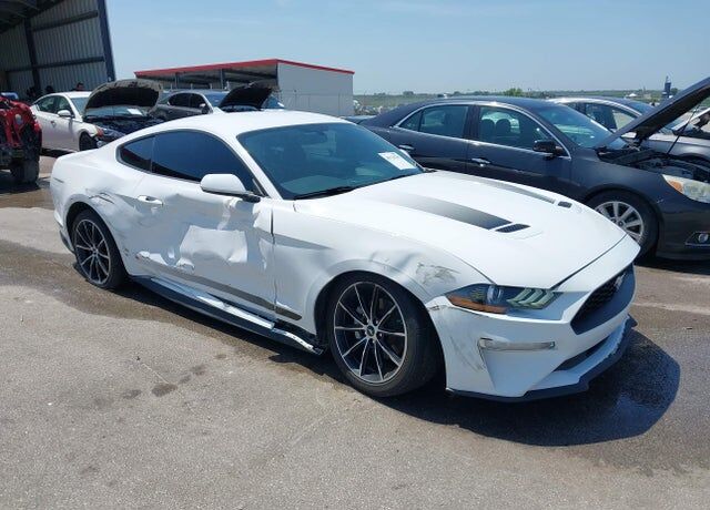 2020 FORD Mustang