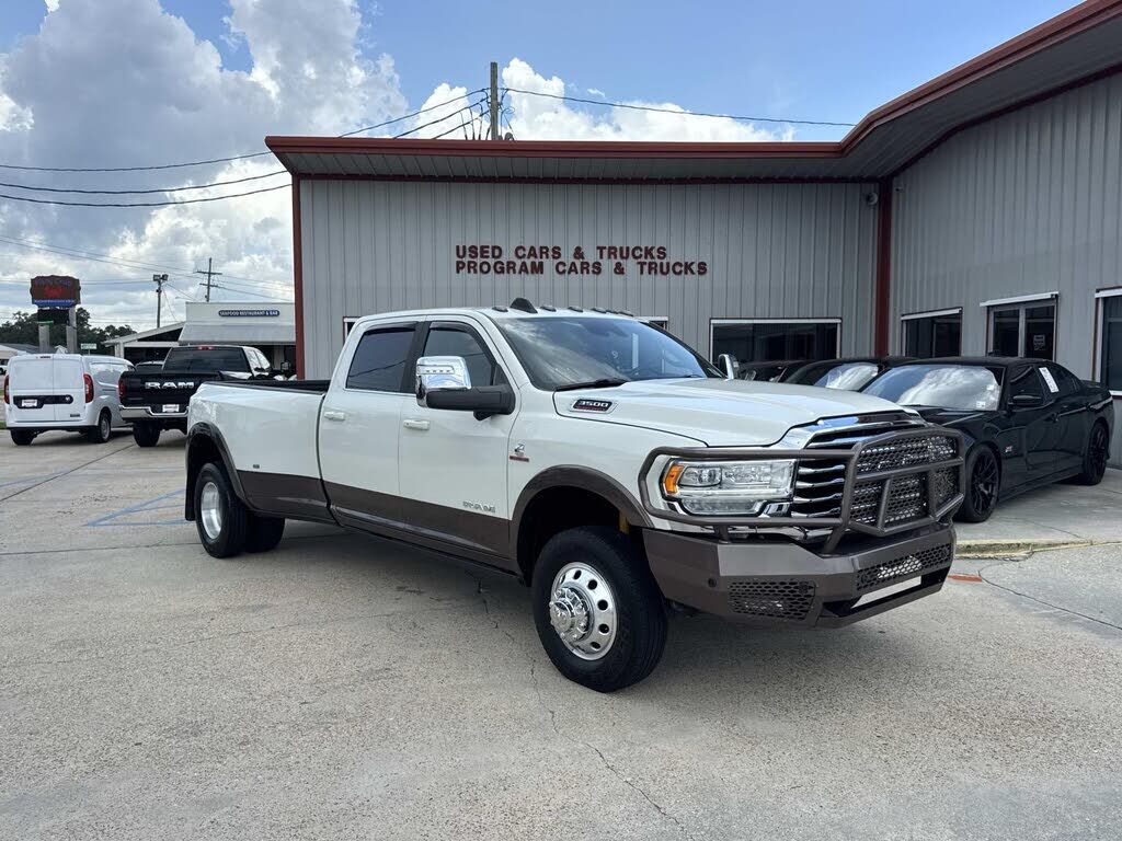 2023 RAM 3500