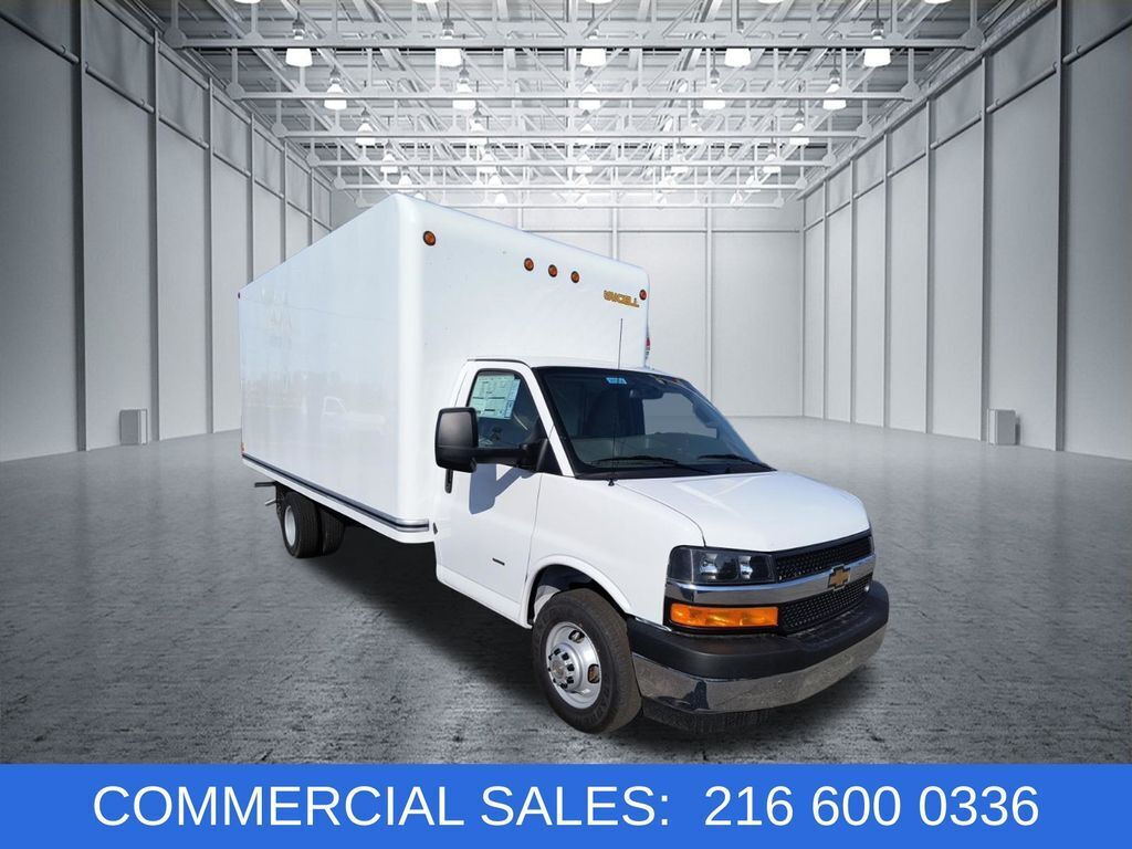 2026 CHEVROLET Express