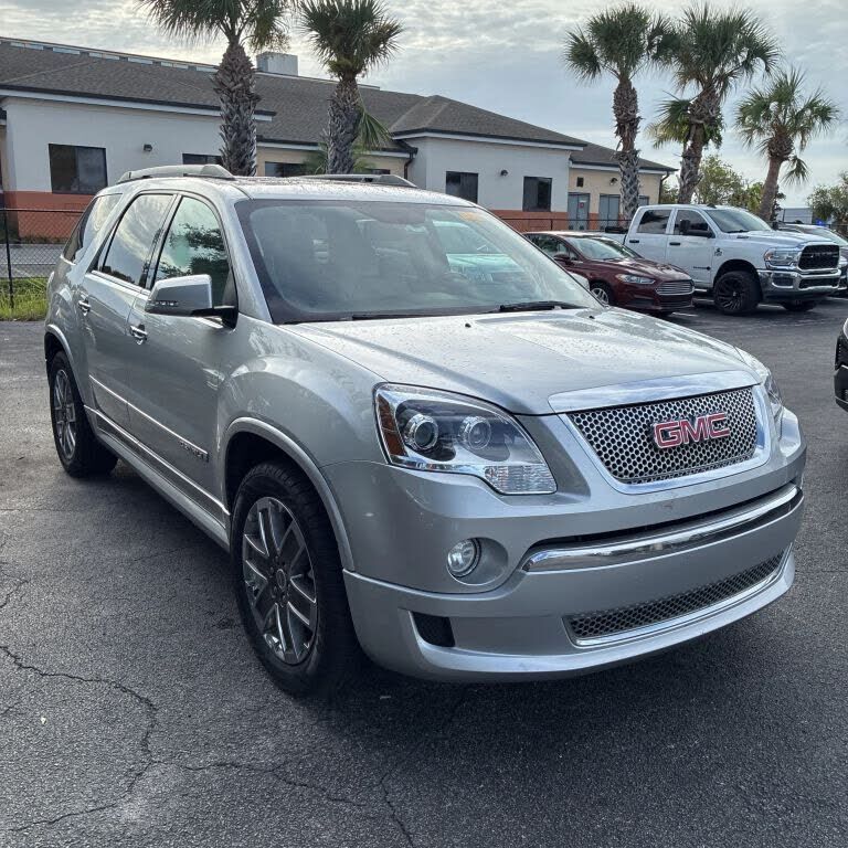 2011 GMC Acadia