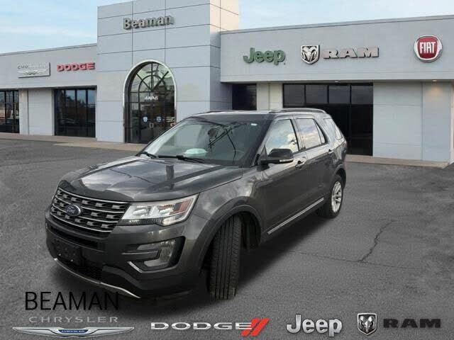 2017 FORD Explorer