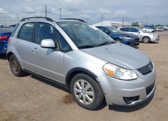 2011 SUZUKI SX4