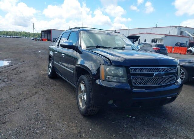 2011 CHEVROLET Avalanche