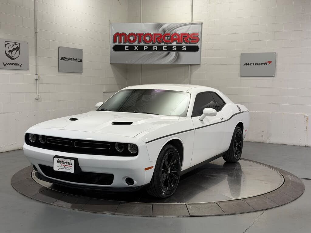 2015 DODGE Challenger