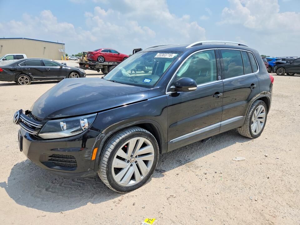 2017 VOLKSWAGEN Tiguan