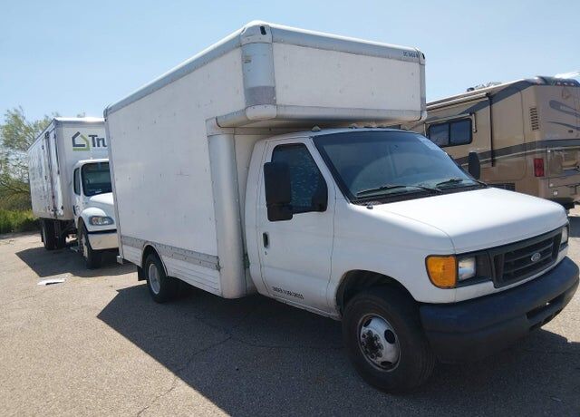 2007 FORD E-450