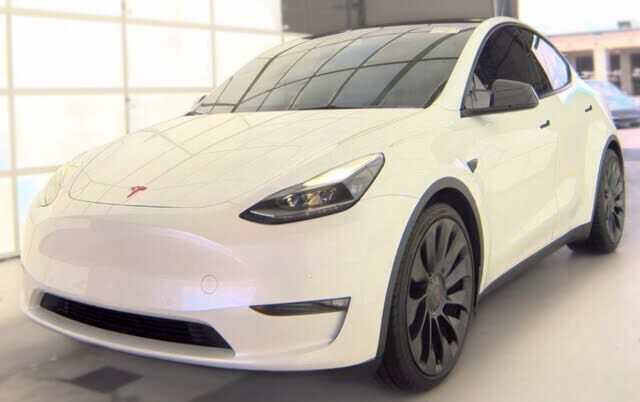 2022 TESLA Model Y