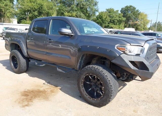 2016 TOYOTA Tacoma