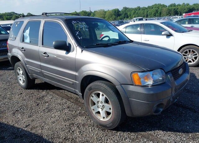 2005 FORD Escape