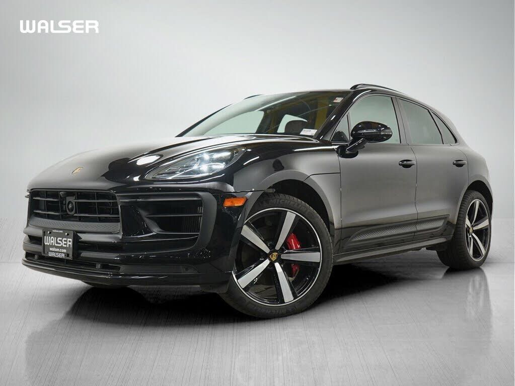 2024 PORSCHE Macan
