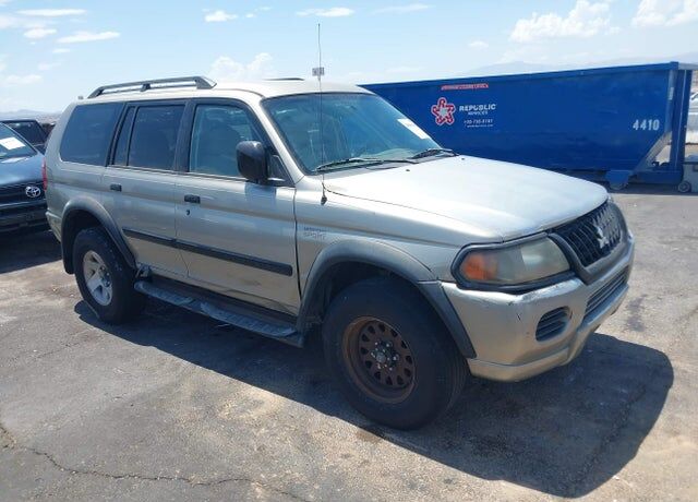 2003 MITSUBISHI Montero Sport