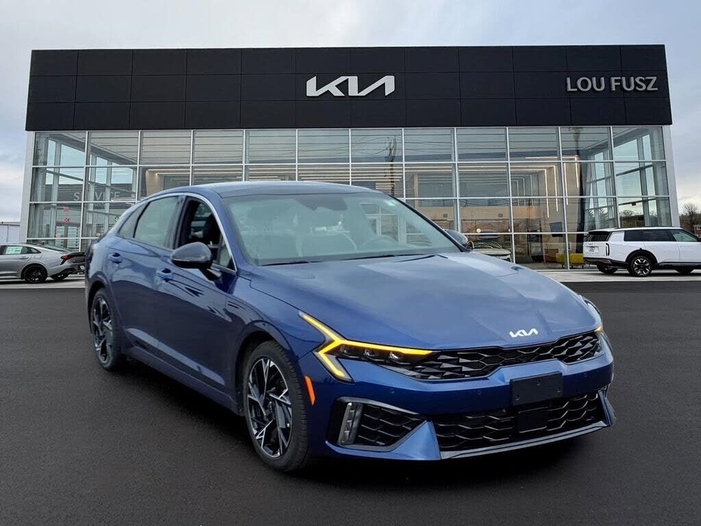2025 KIA K5