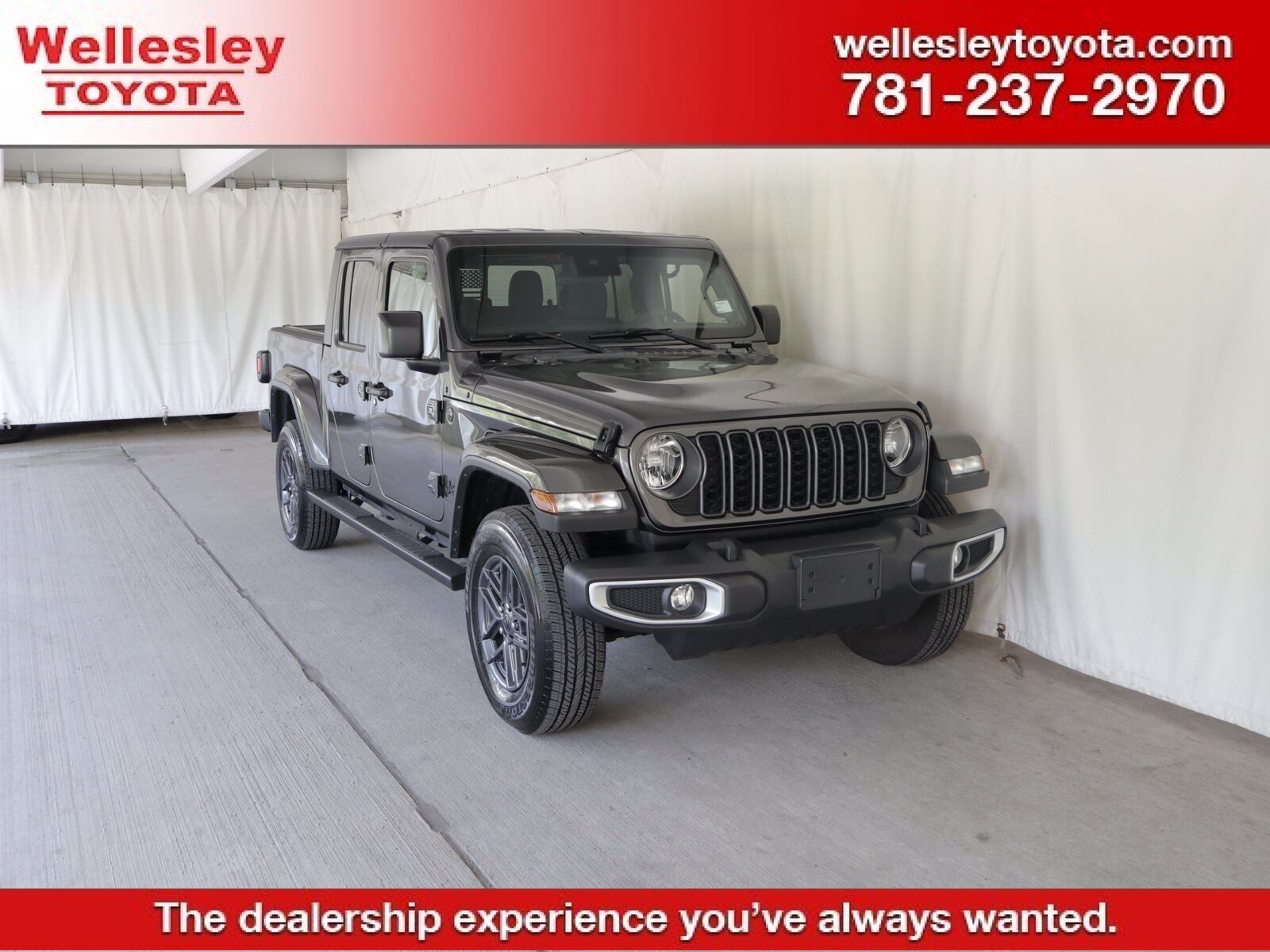 2024 JEEP Gladiator