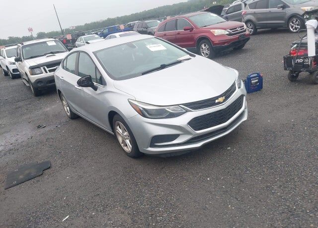 2017 CHEVROLET Cruze