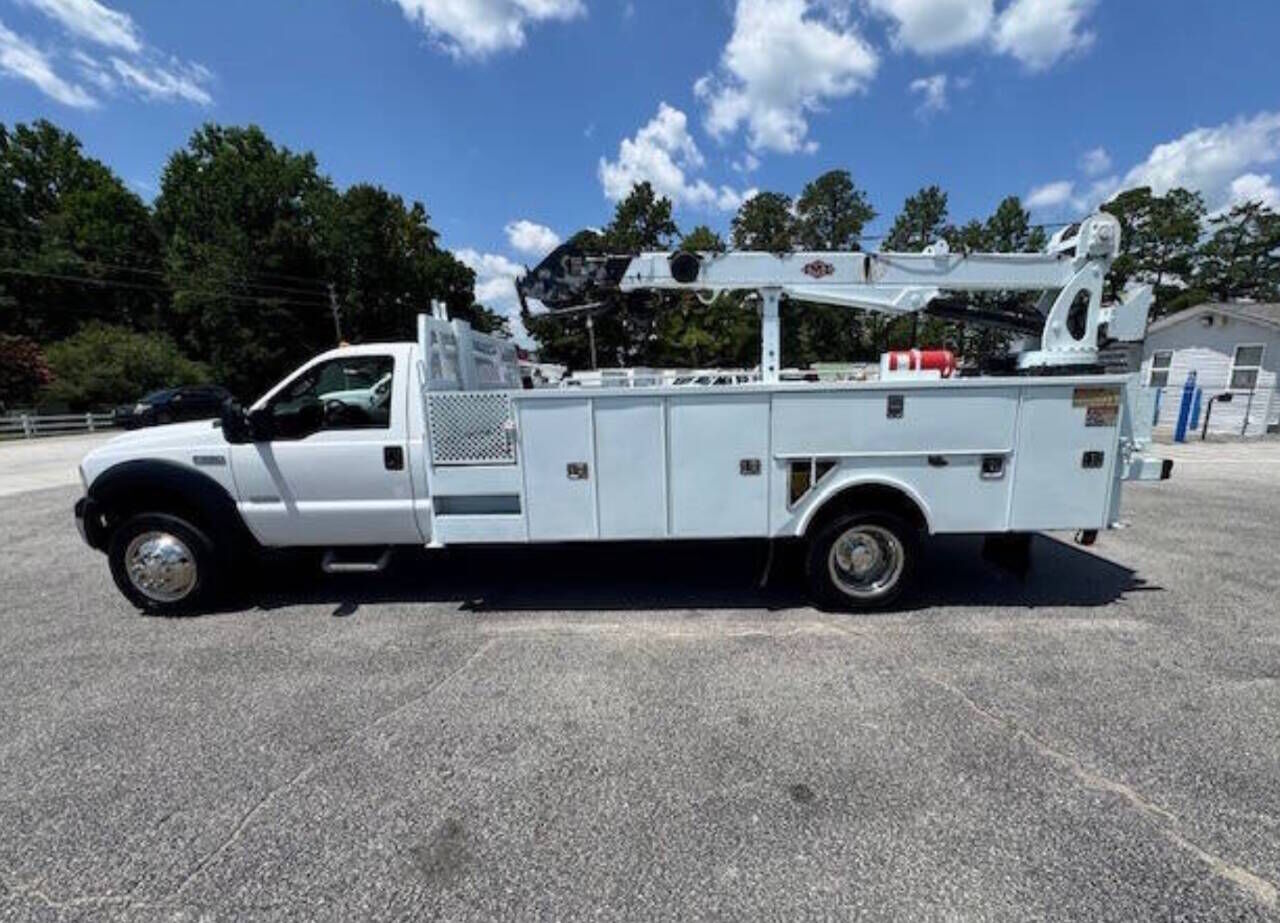 2007 FORD F-550