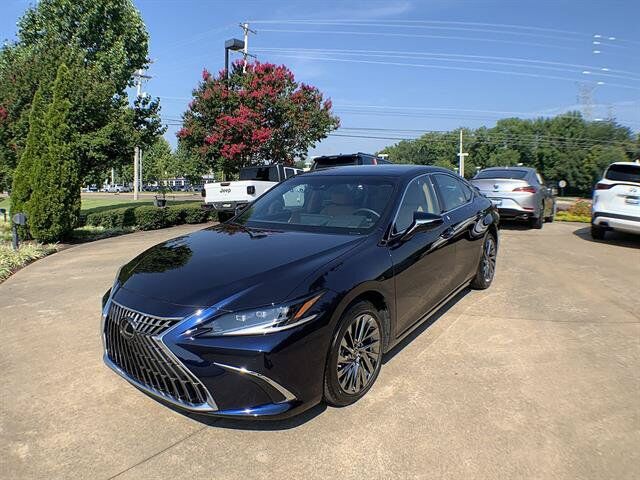 2025 LEXUS ES