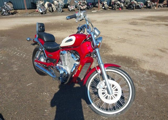 1998 SUZUKI VS800