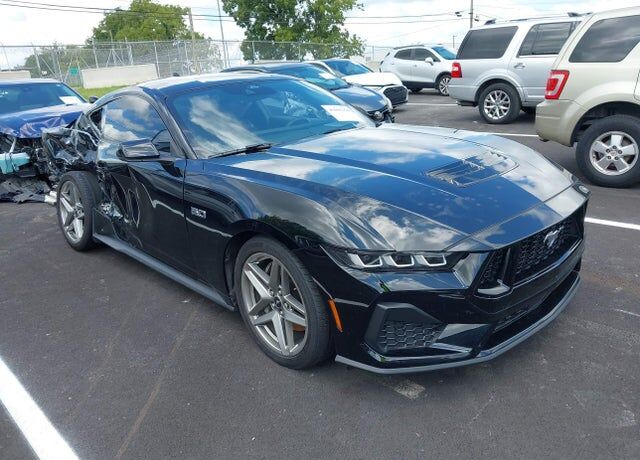 2024 FORD Mustang