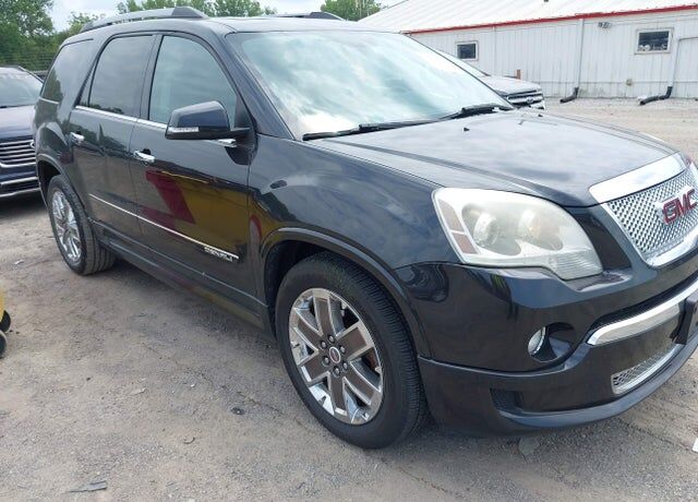 2011 GMC Acadia