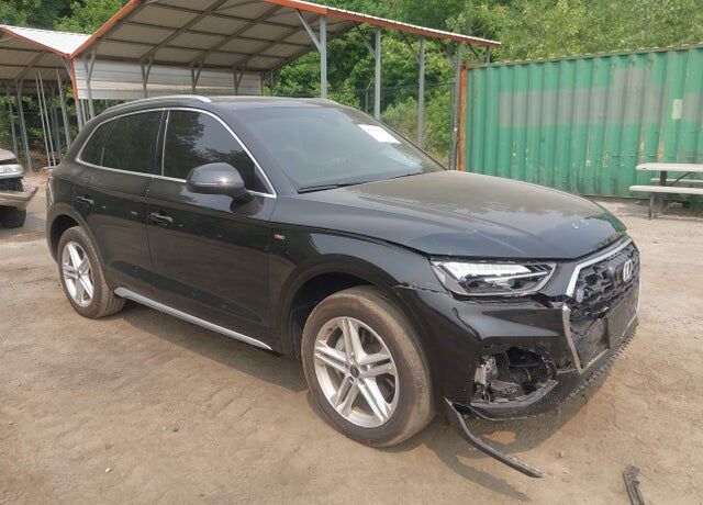 2024 AUDI Q5 e