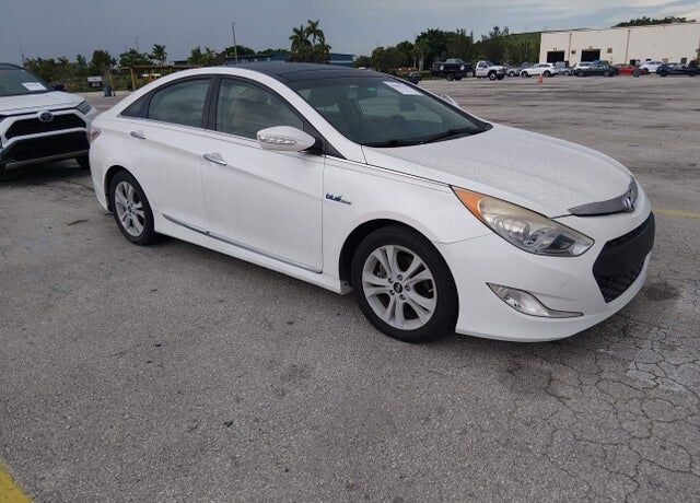 2012 HYUNDAI Sonata