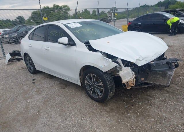 2023 KIA Forte