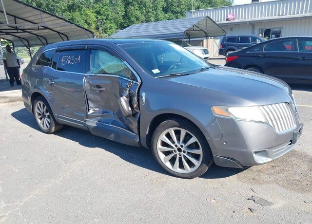 2010 LINCOLN MKT
