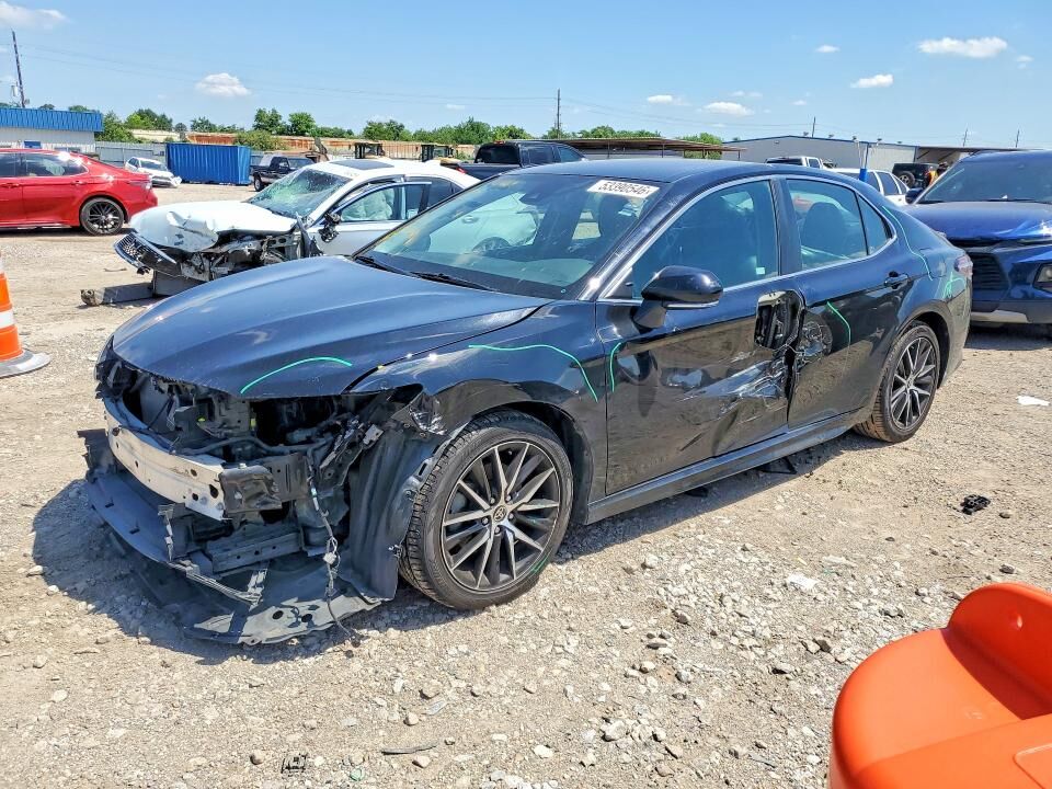 2022 TOYOTA Camry