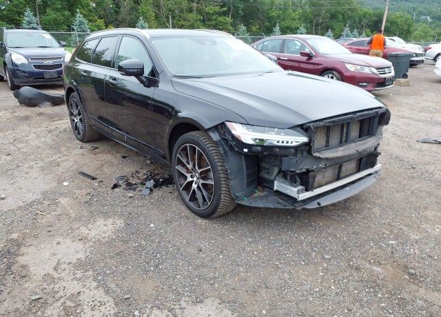 2018 VOLVO V90CC