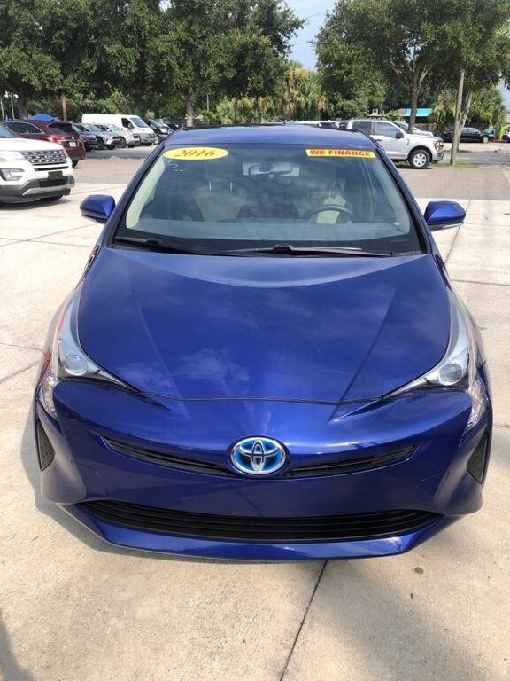 2016 TOYOTA PRIUS