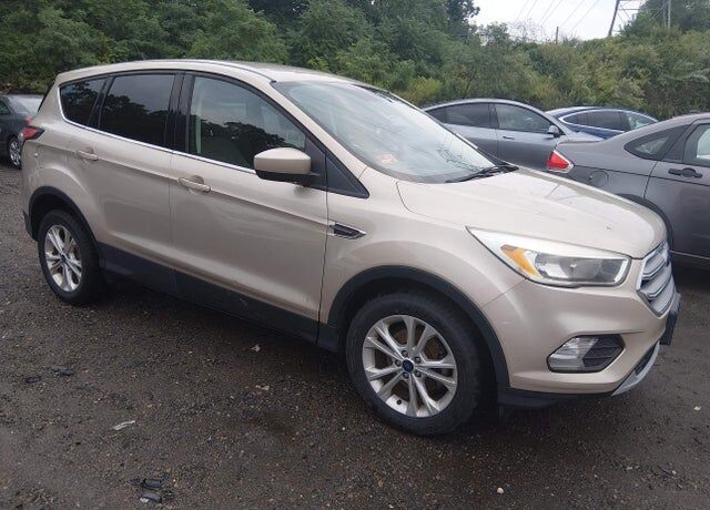 2017 FORD Escape
