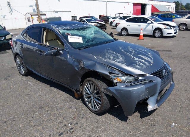 2015 LEXUS IS