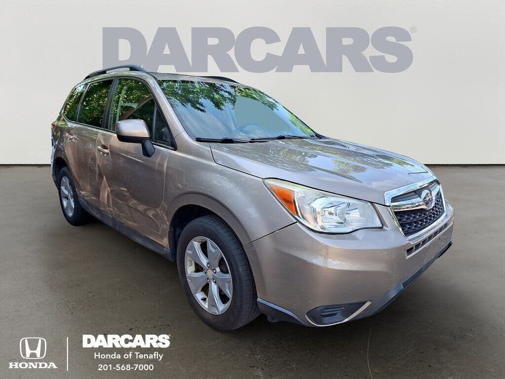 2015 SUBARU Forester