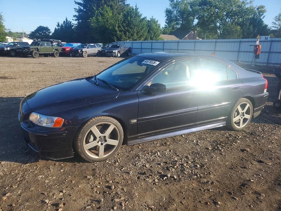 2005 VOLVO S60