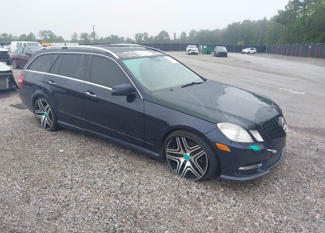 2013 MERCEDES-BENZ E-Class