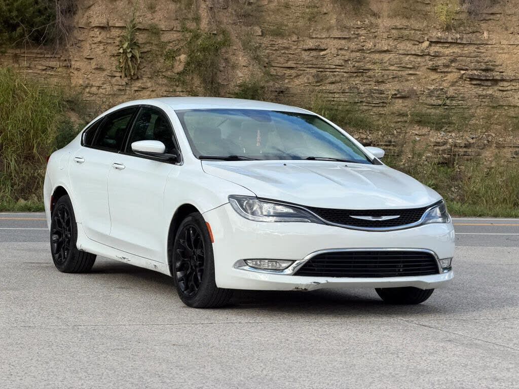 2015 CHRYSLER 200