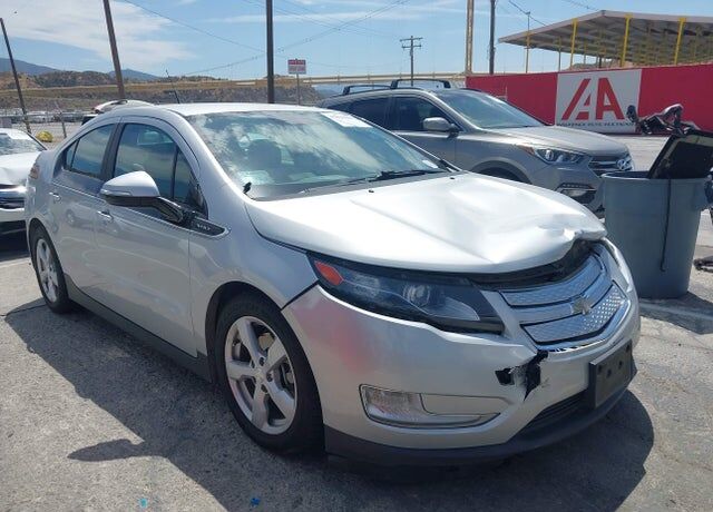 2014 CHEVROLET Volt