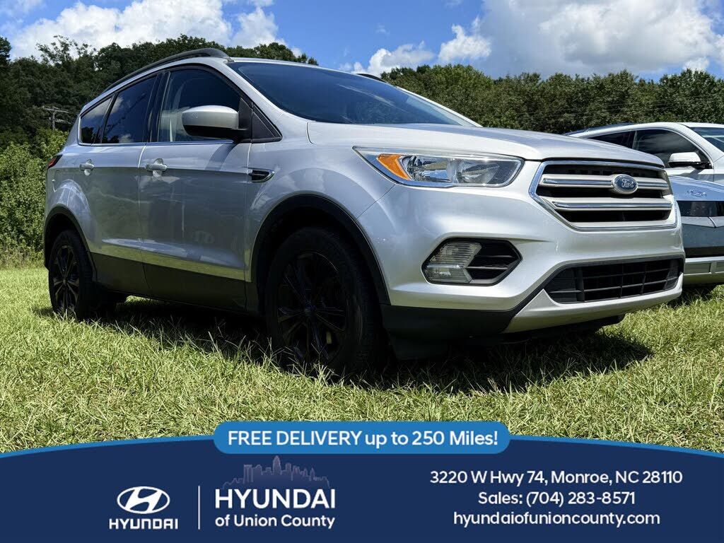 2018 FORD Escape