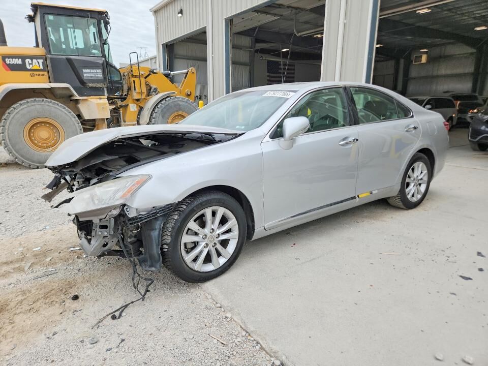 2011 LEXUS ES