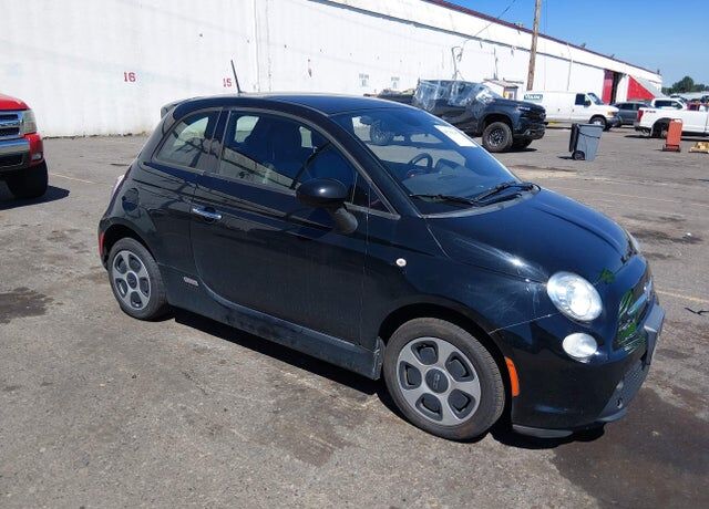2015 FIAT 500